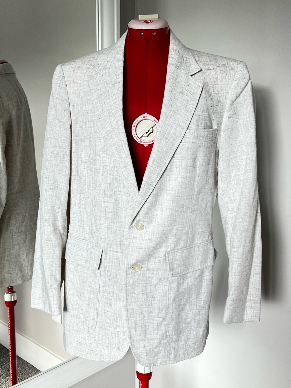Brookstone Light Gray Linen-Blend Men's Blazer